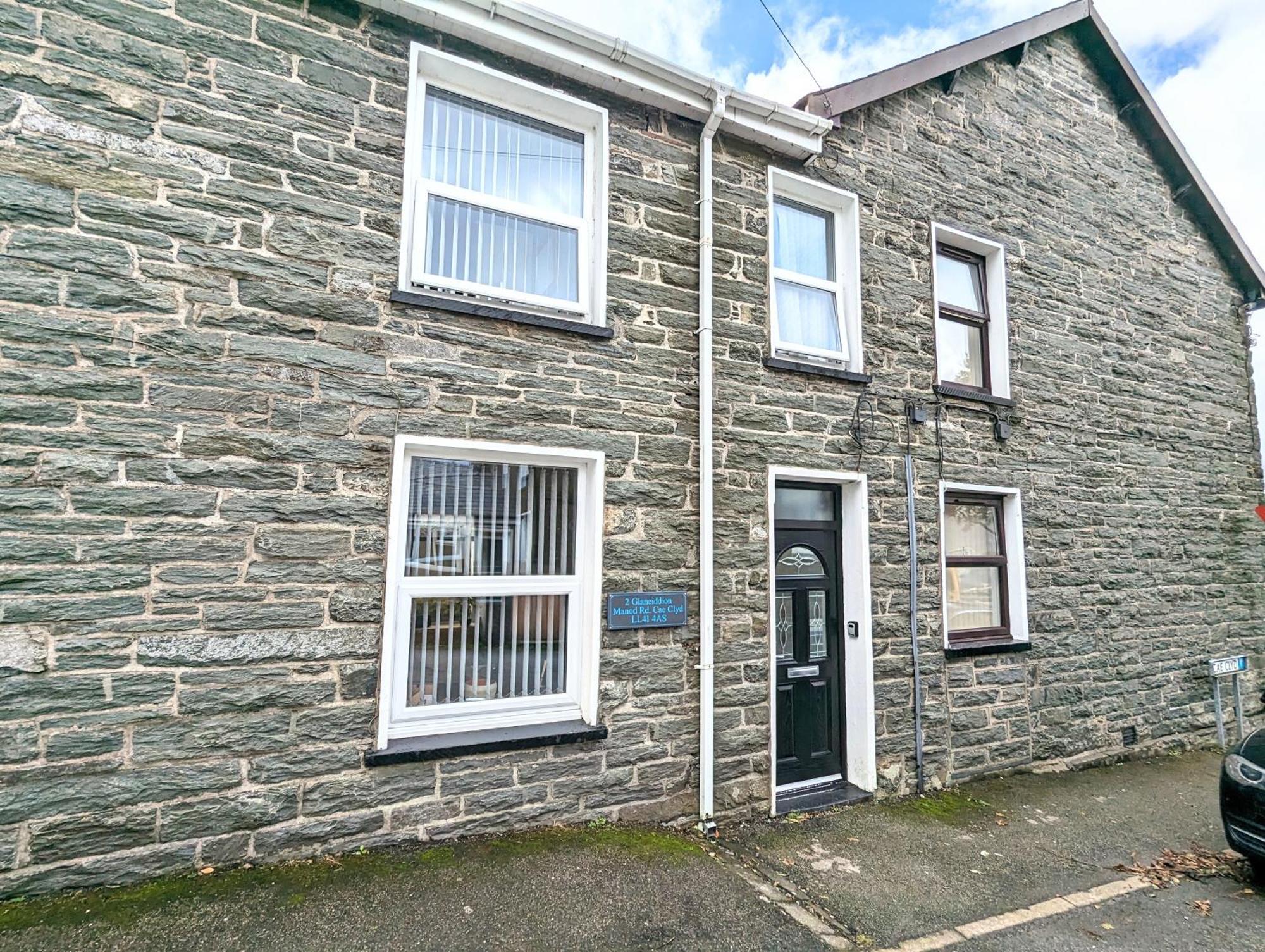 Cheerful 2 Bed Home With Mountain Views Blaenau Ffestiniog Exteriör bild