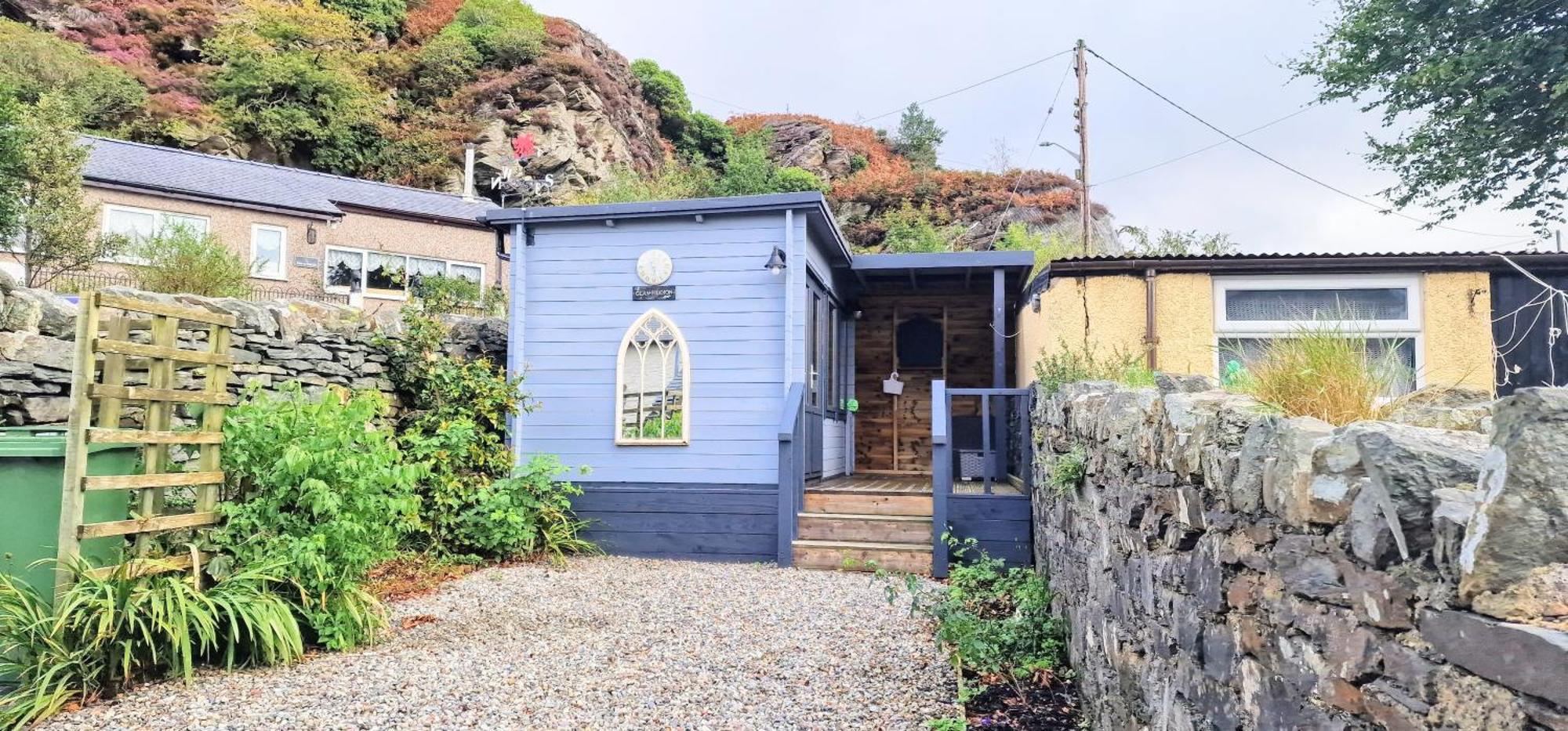 Cheerful 2 Bed Home With Mountain Views Blaenau Ffestiniog Exteriör bild