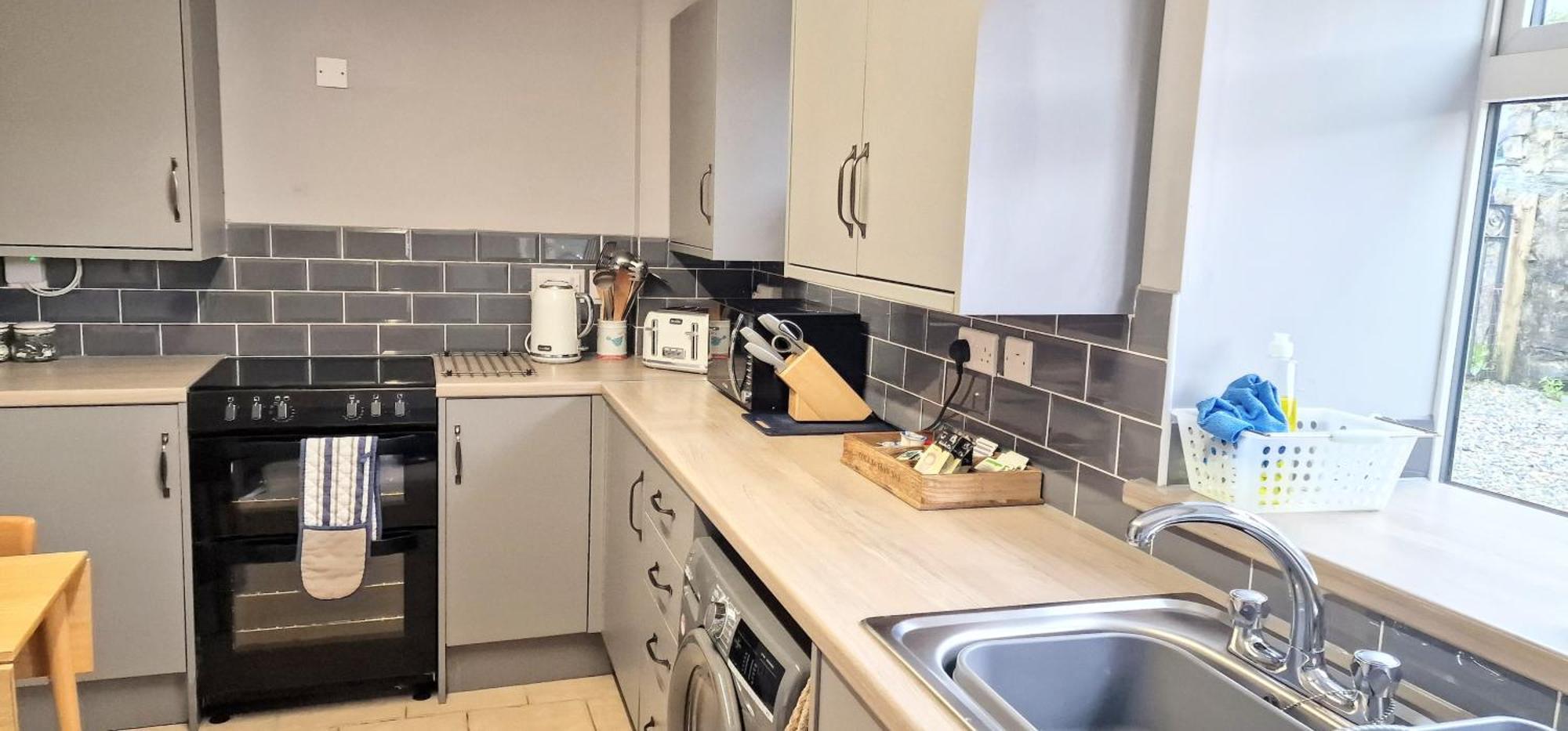 Cheerful 2 Bed Home With Mountain Views Blaenau Ffestiniog Exteriör bild